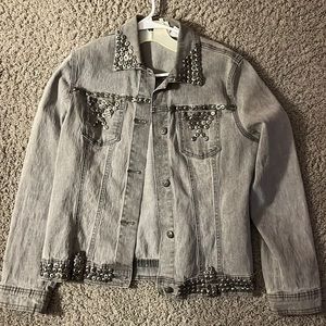 Unique vintage grey jean jacket